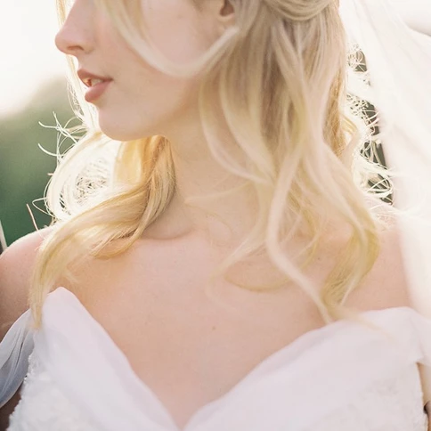 Stunning Spring Wedding Make-Up Inspiration image 9