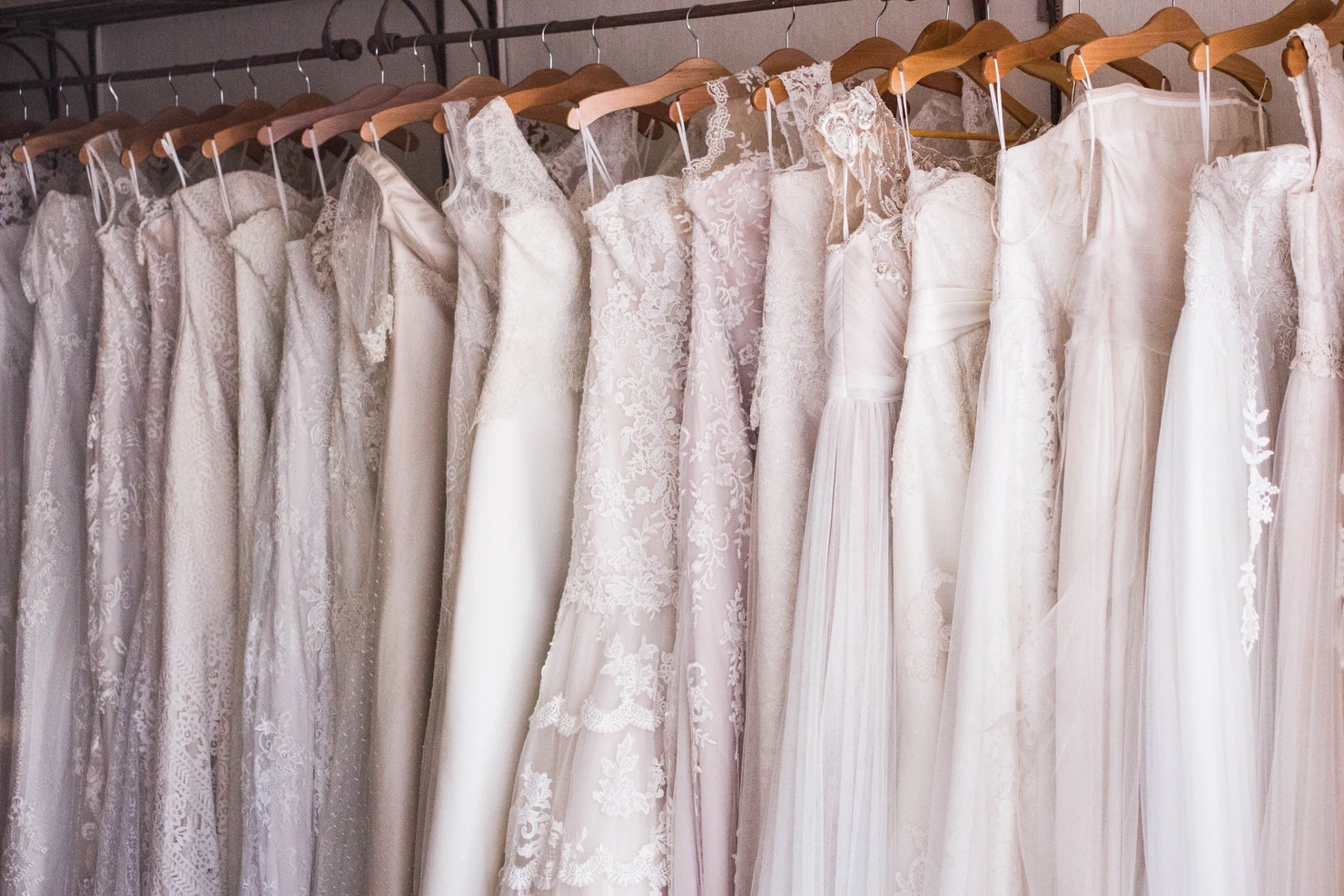 Wedding day timings for your bridal make up image 4