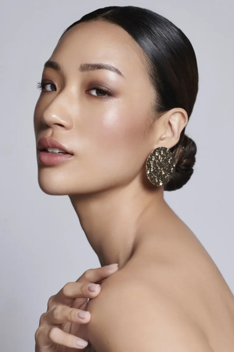 Editorial hair and makeup by Liz Patey — image 24
