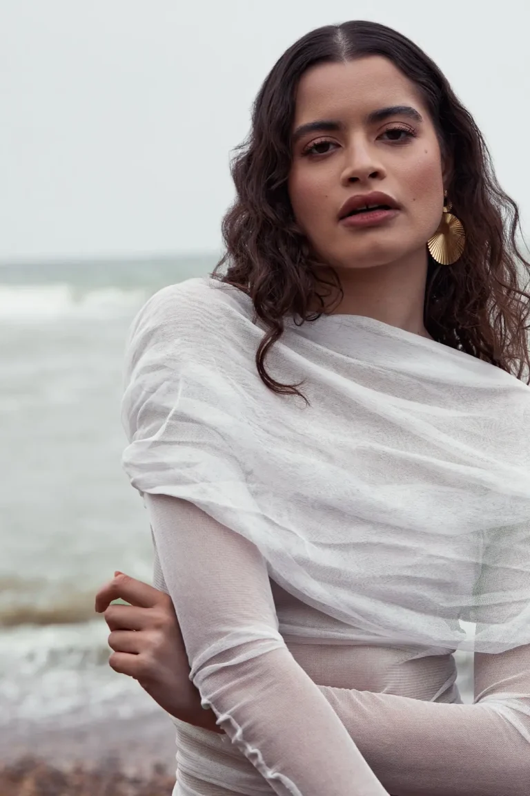 Editorial hair and makeup by Liz Patey — image 74