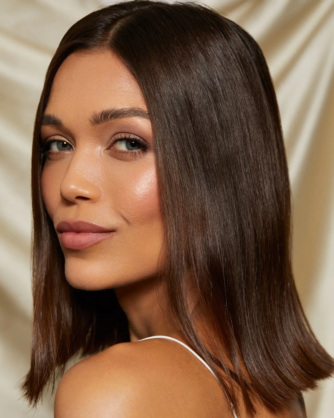 Editorial hair and makeup by Liz Patey — image 79