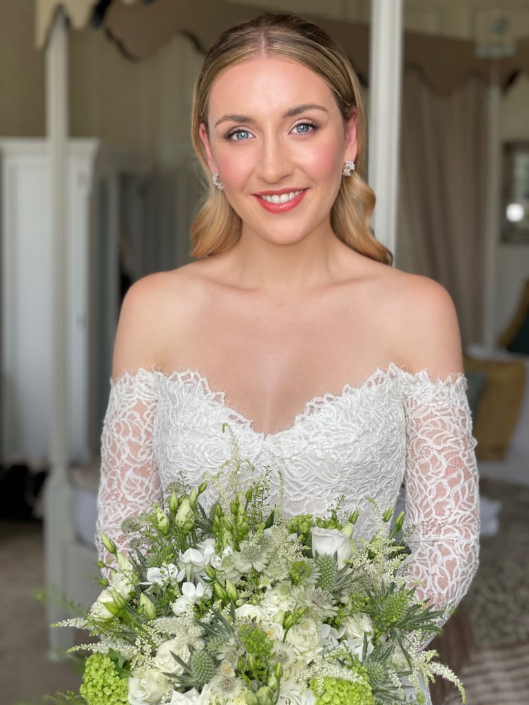 Bride with bouquet and natural bridal makeup by Liz Patey